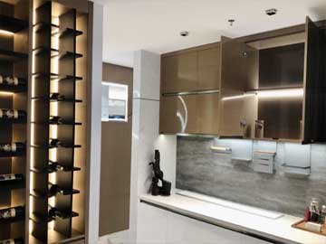 ���¹�Ƶĳ����£��������¹��ͨ͸�л�Ȼ...